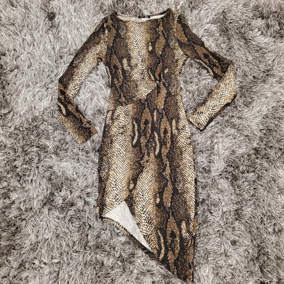 Fashion Nova Dresses & Skirts - Fashion Nova Snakeskin Print Fitted Dress size S